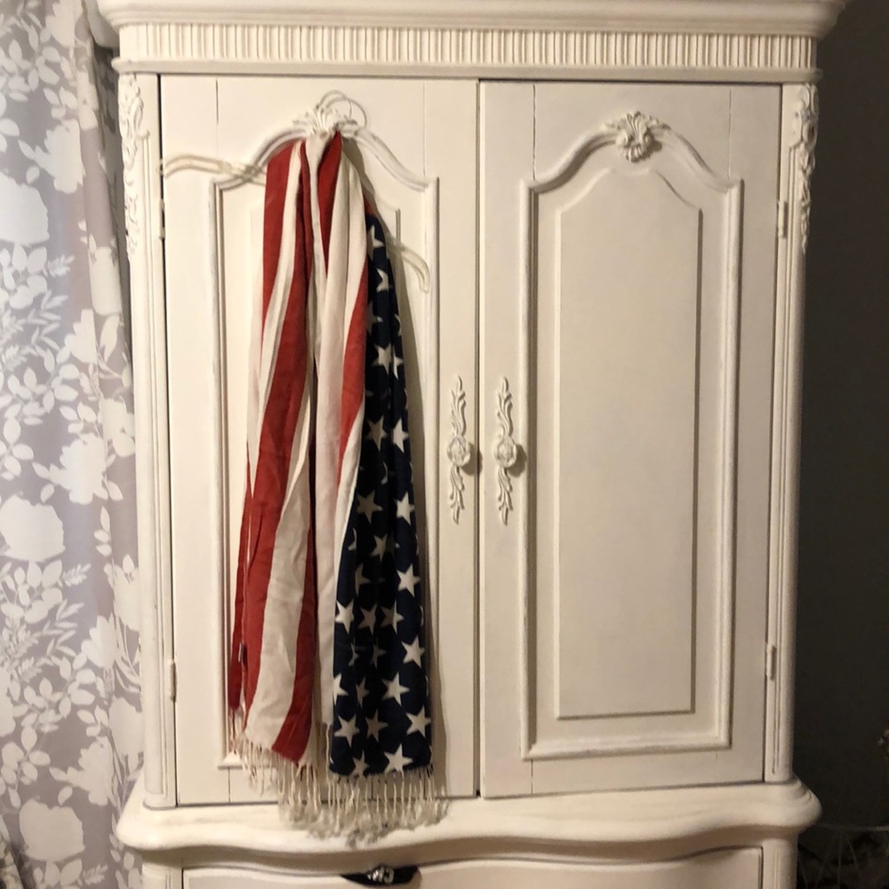 Old glory printed rustic flag scarf one sixer NWOT
